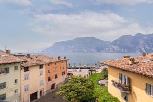 GARDA LIVING APARTMENTS Torbole 2, Nago-Torbole