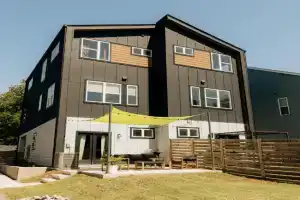 ModTrio 3BR with ensuites & Garage Mins to Uptown, Charlotte