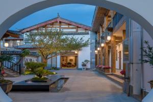 Floral Qinyuan Light Luxury Inn Ancient Town Flagship Store-花筑沁园轻奢客栈丽江古城店, Lijiang