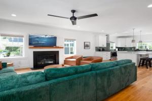 The Terra Haus - 4BR Modern Boho Retreat Guest house, Durham