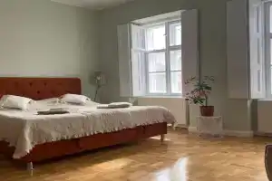 Patak & Stone apartman, Szentendre