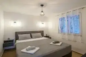 Marevia Apartments, Risan