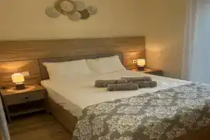 Alley Home Guest house, Mithymna