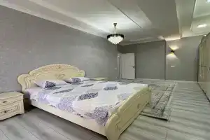 2 bedroom apt on Logvinenko, 12, Bishkek