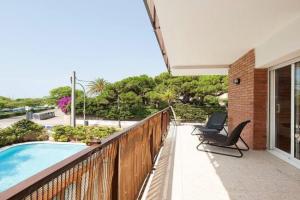 Beach vibes in Apartments, Castelldefels