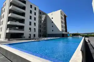 Apartment L&L, Bar