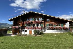 Apartment Alpenchalet Haldeli by Interhome, Gstaad