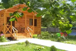 Wooden House-Marikosi ვუდენ ჰაუს მარიკოსი, Ambrolauri