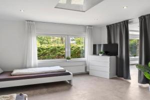 RU01 Wohnung mit Terrasse! Apartments, Russelsheim