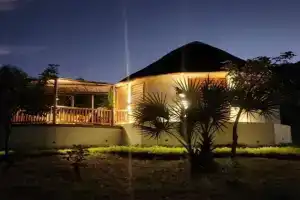 Basecamp Changani, Dar es Salaam