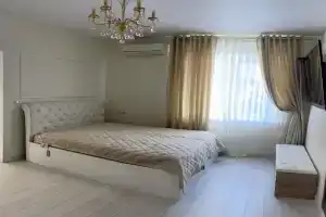 v istoricheskom tsentre Odessy Apartments, Odessa