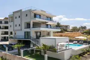 Villa Aquilla, Tivat