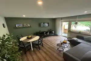 Arnold Apartments, Dortmund