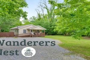 Wanderers Nest with a hot tub Guest house, Chattanooga