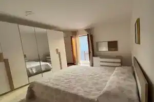 Casa Lauretta, Campofelice di Roccella