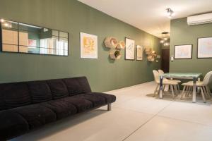 Cosy 1BR fully equipped Apt with balcony with WIFI by 360 Estates Apartments, St Julians