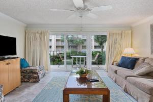 Beach Club #105 Guest house, Saint Simons
