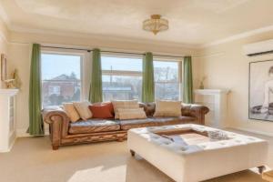 Dream Two-Bedroom in Laurelhurst - 97 WalkScore, Portland