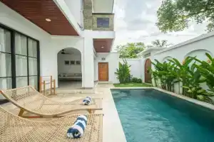 Modern and Quiet 2BR Villa in Seminyak Central with Private Pool, Kuta