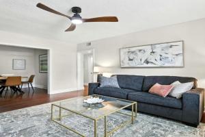 Sleek 2 BR Condo - 2 block from San Marco Apartments, Jacksonville