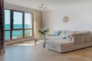 CABA Apartment, Saints Constantine and Helena