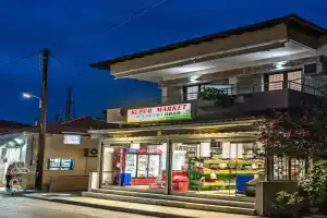 Sartoupoli Apartments, Sarti