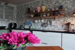 Nummen Ullakko, Vanhann kupeessa Apartments, Rauma