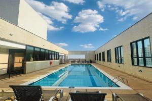 Quarto Mobiliado no Hotel Comfort Taguatinga com Wi-Fi, Ar condicionado e Estacionamento Grátis, Brasilia