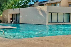 Sabino Canyon Comfy with Pool and Spa Guest house, Tucson