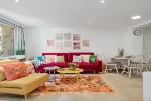 Urban City Loft --West Apartments, Stuttgart