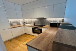 Lubelska SkyRes City View & Free Parking Apartments, Rzeszow