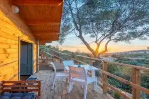 OakNest NatureLodge - Dinotti, Badesi
