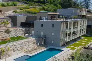 PureView Luxury-breakfast & pool AdultsOnly by Rent All Guest house, Como