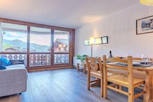 Charming 1BR Ski-In Apartment - Central, Mountain Views, Val Thorens