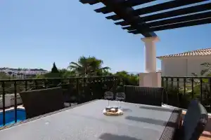 Villa Limoeiro, Lagos