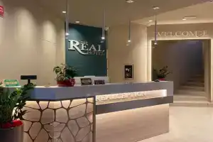 Hotel Real, Sesto San Giovanni