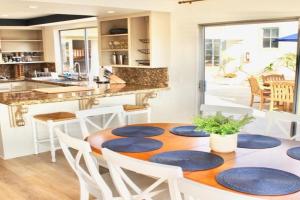 Saint Ann's Court Guest house, Laguna Beach