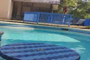 Entire home Private swim pool Quiet area Guest house, Jacksonville