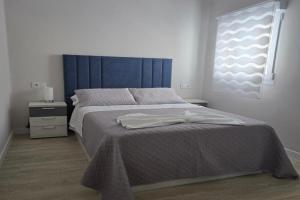 Piso Bedoya Apartments, Orense