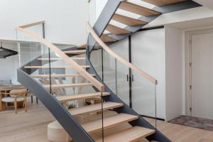 Modern Luxury Apartment in I 2BR Apartmen I Terrace I Cᴏʜᴏsᴛ, Nida