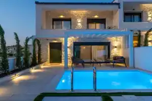 Bela Villas, Kallithea