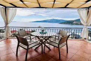 olumpus Apartman, Kalkan