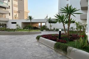 Bel appartement bien equipe avec vu sur la mer a Anza Apartments, Agadir