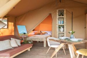 Etna Glamping, Milo
