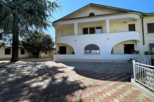 Villa Lidya Malpensa, Gallarate