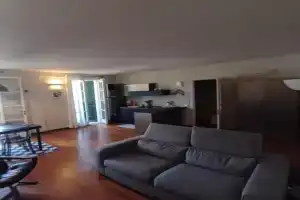 Elegante appartamento Apartments, Tirrenia