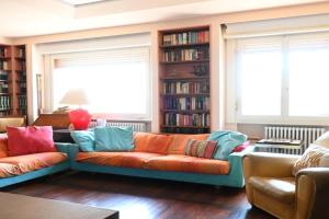 A43 -, ampio trilocale con giardino Apartments, Ancona