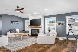 Nauti Beach Cottage, Lincoln City