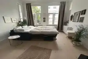 Feli Guest house, Koln