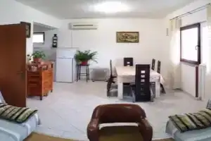 Ivanka Apartment, Kastel Stafilic
